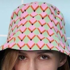 ZARA Green & Pink Geometric Pattern Printed Bucket Hat